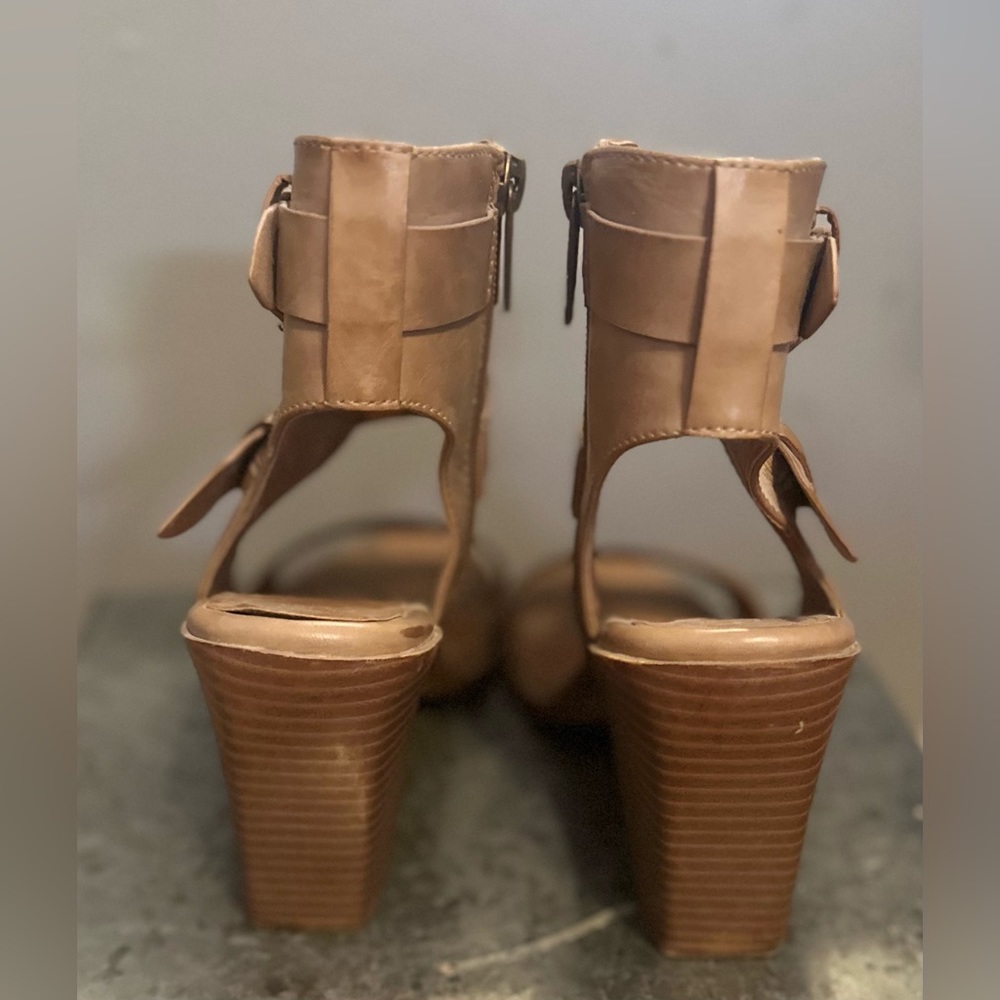 Buckle Heels - Picture 3 of 6